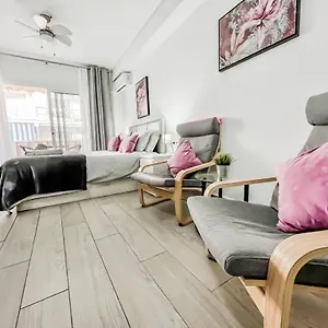 Reformed In 3k Apartment Nerja